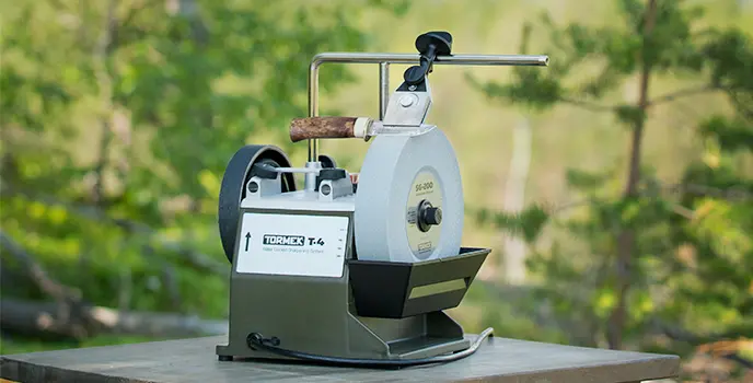 Tormek T-4 Bushcraft Water Cooled Knife Sharpening System for Hunting &  Outdoor Use